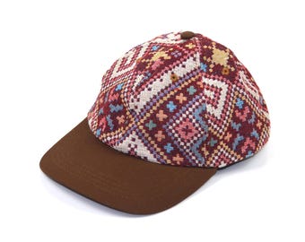 Dad cap with color woven pattern - 6 panel baseball hat
