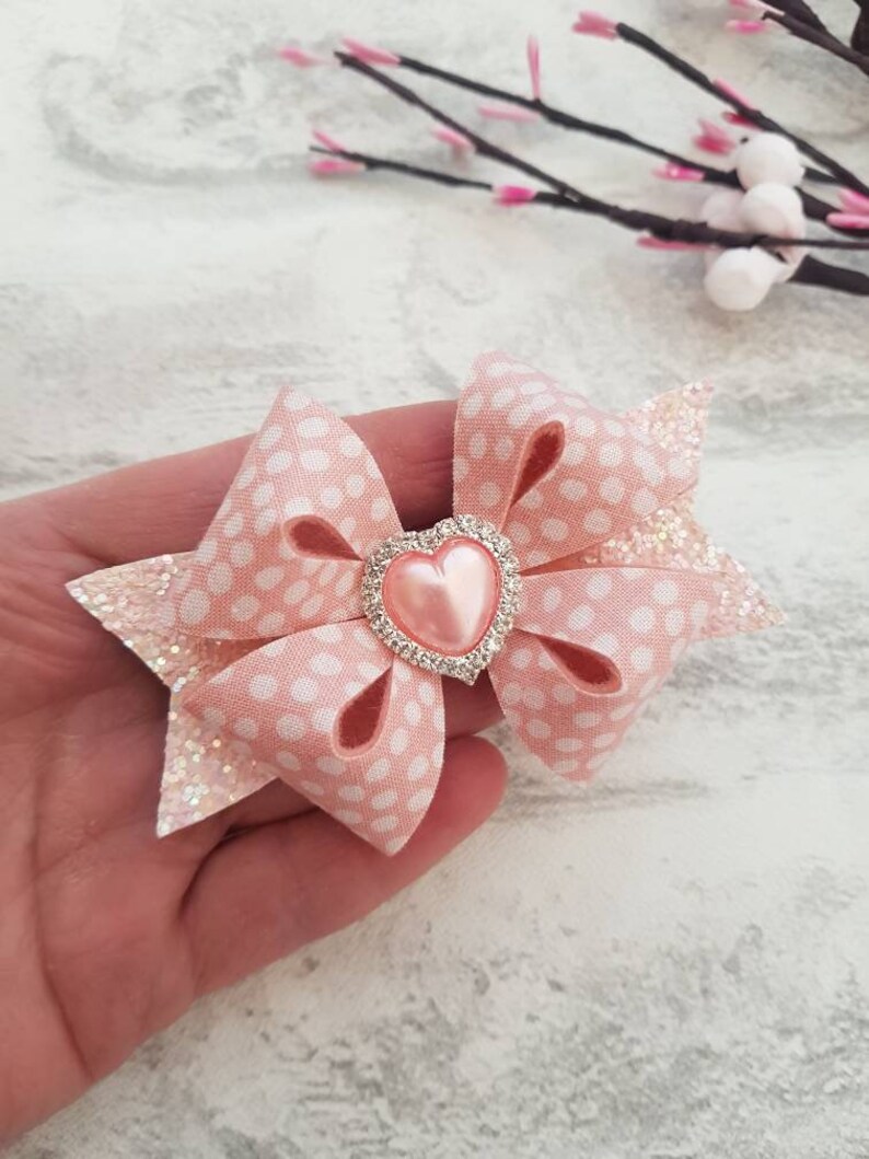 Wedding Flower Girls School Small 3.5” Girls Pink Hair Bow Clip /& Sparkly Heart
