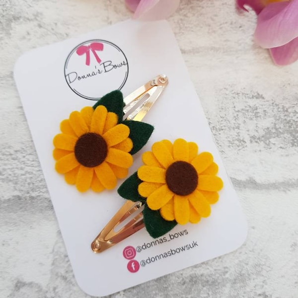 Sunflower snap clips, flower hair clips, snappy clips, hair clips, hair accessories, toddler hairbows, hair slides, summer fringe clips,