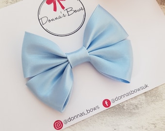 Blue hair bow, satin hairbow, toddler hair clip, baby girl bow, hair accessory, spring summer hairbow, toddler hair bow, blue hairband