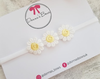 Daisy headband, baby headbands, newborn hairbands, flower headbands, baby girl headbands, new baby gift, baby girl bows