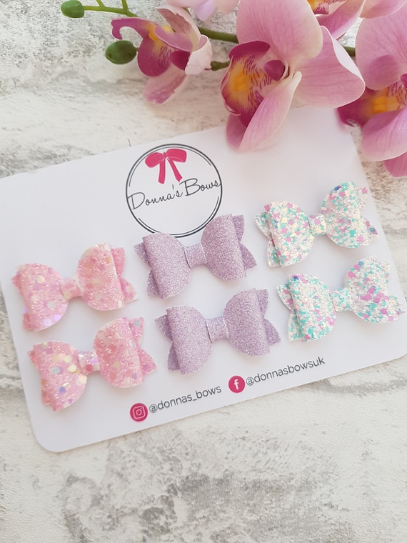 Teeny pigtail bows, first pigtails, mini bow set, glitter hair bows, white hair clips, baby girl bows, baby hairbow, hair accessories
