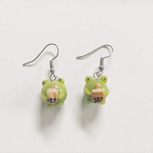 Cute Frogs Drinking Boba Earrings / Polymer Clay Charms/ Cute Polymer Clay Earrings / Artwallyuni