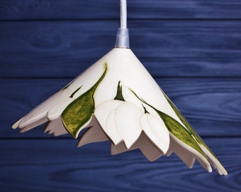Floral ceramic pendant light Handmade botanical ceiling lamp Cozy cottagecore bedroom living room lighting Rustic farmhouse nature inspired