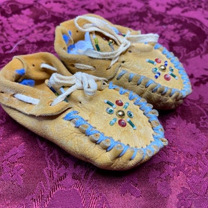 Vintage Baby Moccasins Handmade Native American Powwow Regalia image 5