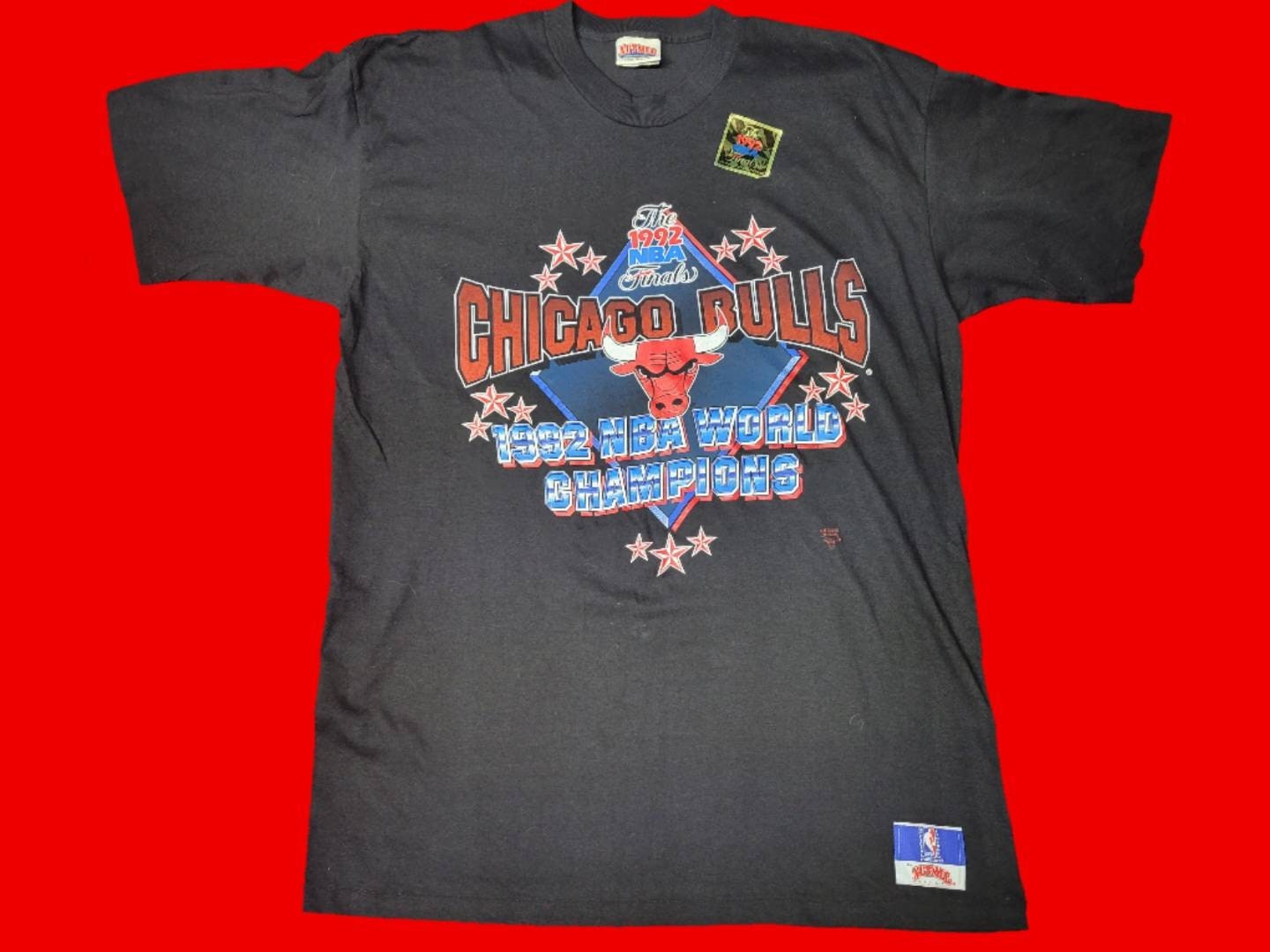 Rare 1996 Vintage CHICAGO BULLS 1996 NBA Champions Deadstock Double-Sided  Rap Tee Sz: Large