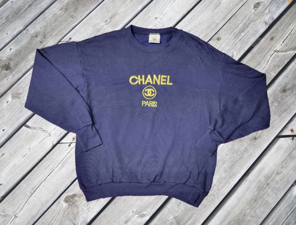 Vintage Bootleg Chanel Embroidery Logo Sweatshirt, Women's Fashion, Tops,  Shirts on Carousell