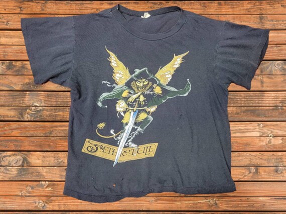 Vintage 1980s Jethro Tull Tshirt Distressed Broad… - image 1