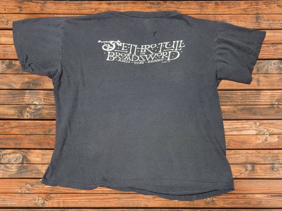 Vintage 1980s Jethro Tull Tshirt Distressed Broad… - image 2