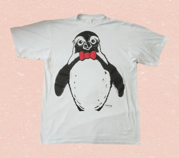 Vintage 1990s Snoozes Penguin Tshirt 