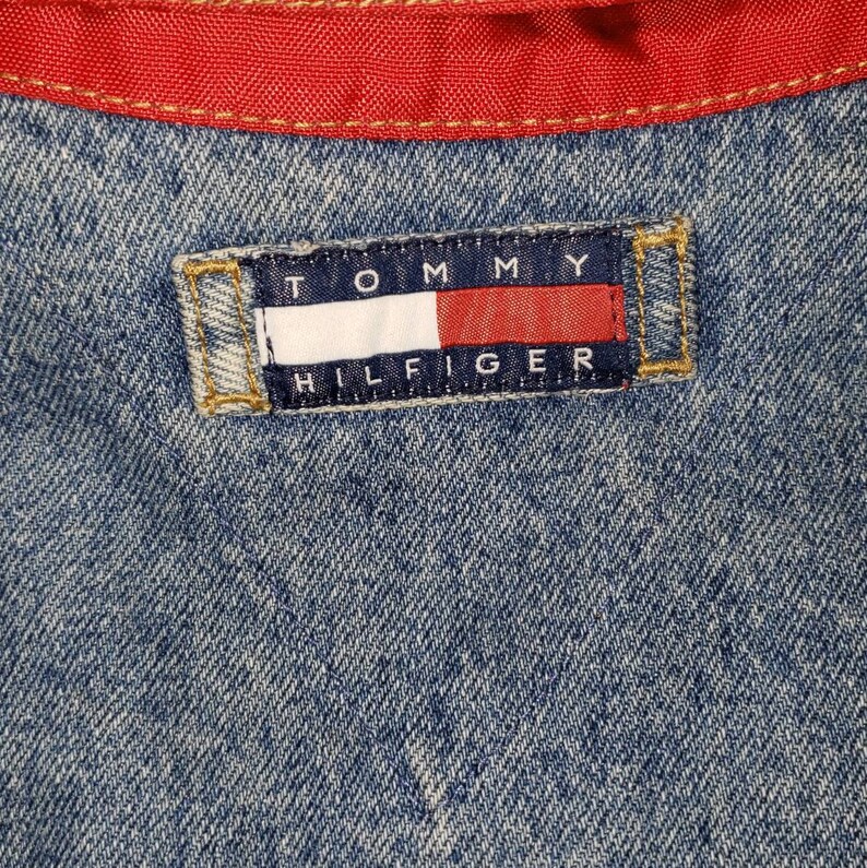 Vintage 1990s Tommy Hilfiger Jeans Denim Jacket Flag Red Collar Cuffs Size XL image 7