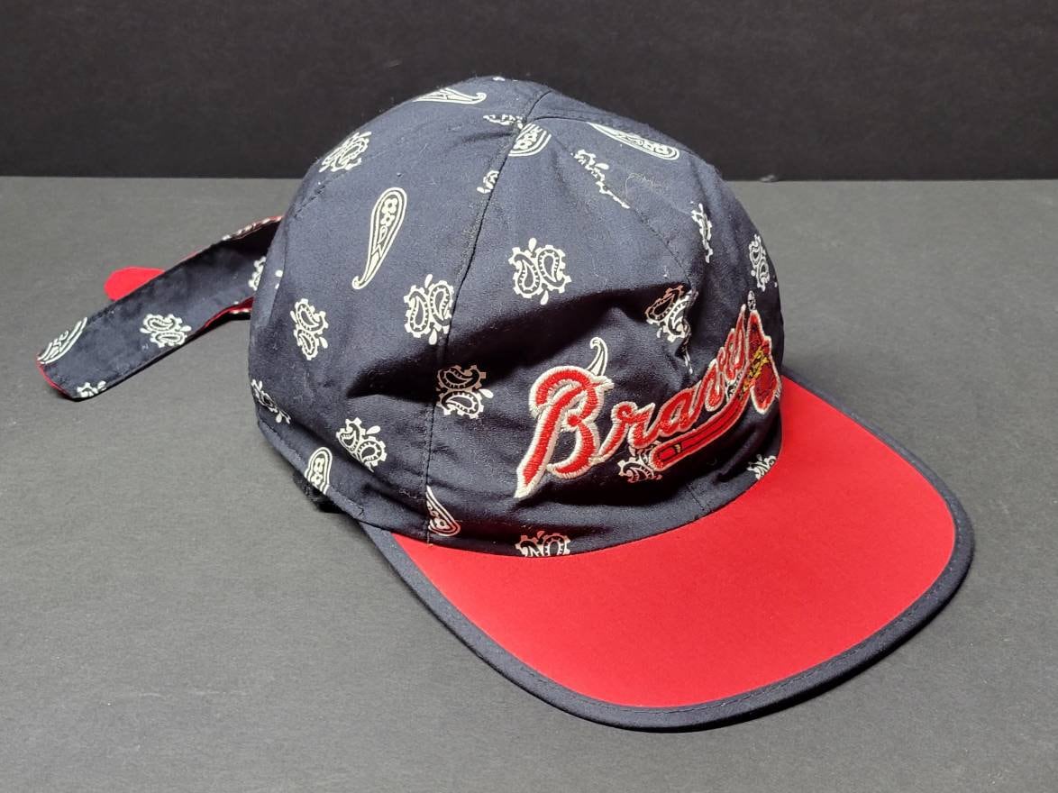 90's Atlanta Braves Sports Specialties Script MLB Snapback Hat