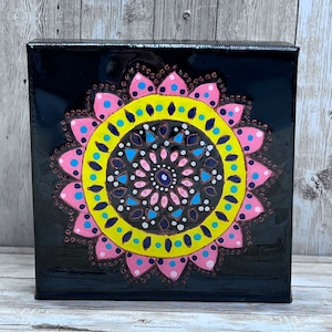 Cerne Relief Mandala, Mandala sur toile, Mandala en résine, Mandala peint à la main, Peinture acrylique sur toile, Excellente idée cadeau, Boho Art, Dot Art