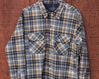 Pendleton Shirt / Pendleton Wool Shirt / Black and Tan Plaid / 100% Virgin Wool / Size Medium