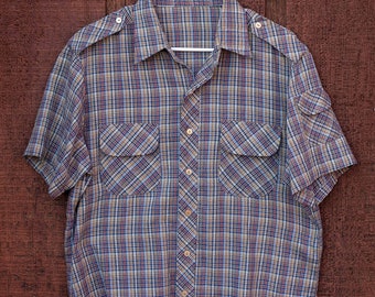 Men's 60s, Vintage, Button Down Sport Shirt, With Utility Flap Pockets, Medium