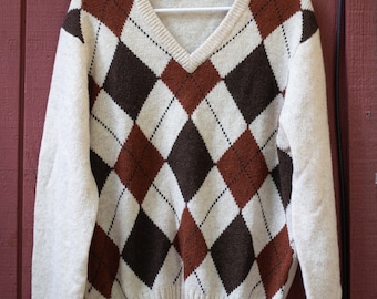 Vintage 1970's, 100% Pure Virgin Wool, V-Neck, Argyle, Sweater, Preppy, Size Medium