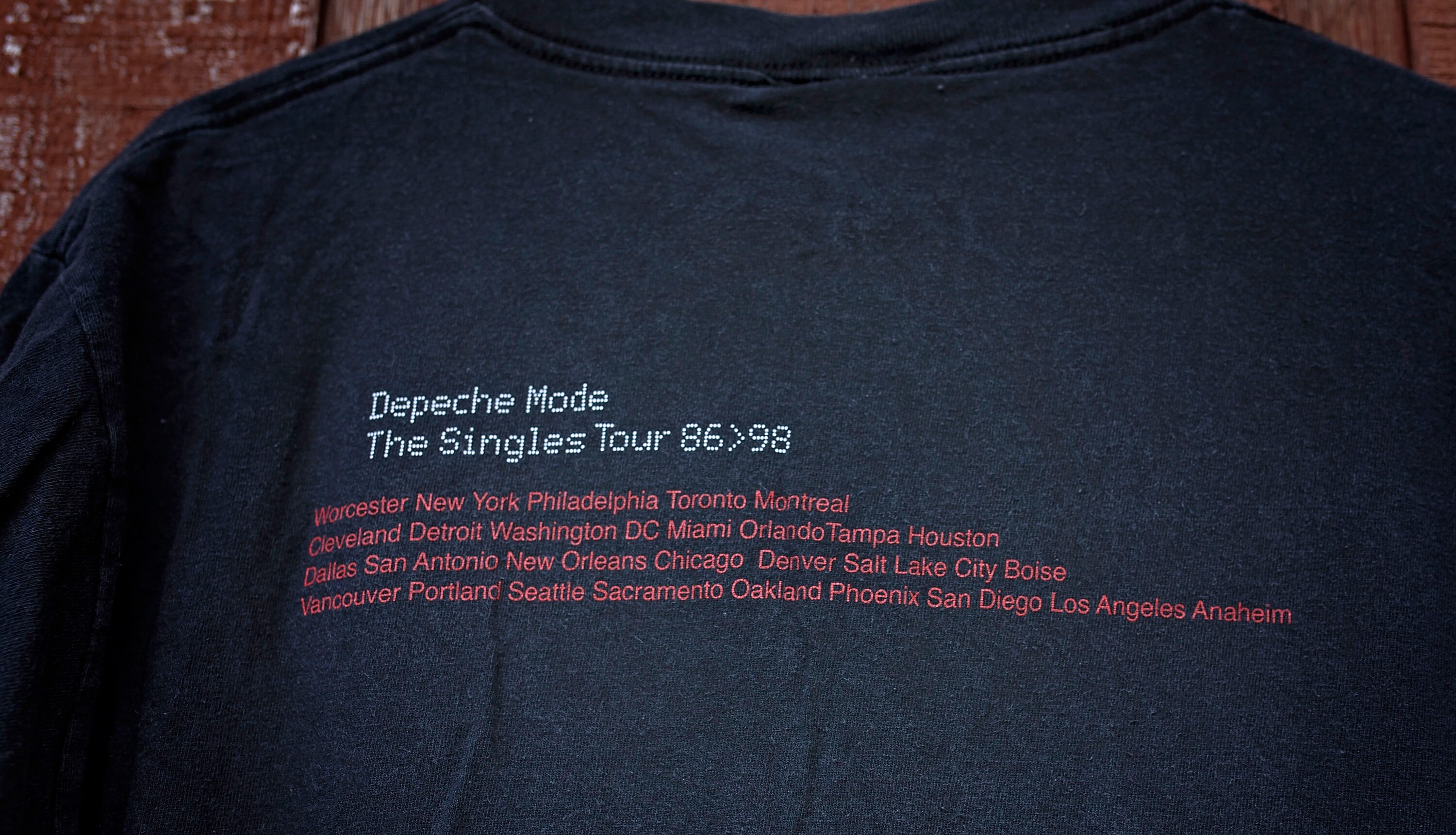 Original, Vintage, 90s, Depeche Mode T-shirt // the Singles Tour T 
