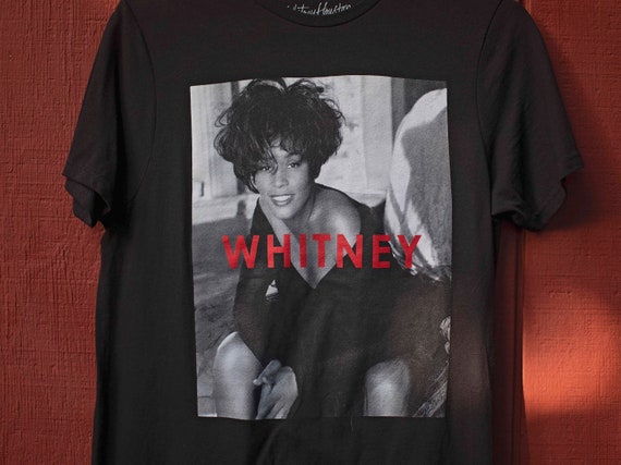 Classic, Whitney Houston, T-Shirt, Size Small - image 1