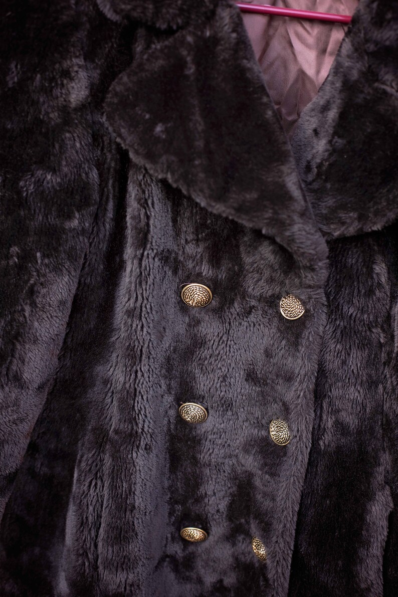 Vintage 60s, Faux Fur Coat, Vintage Womans Faux Fur PeaCoat, Brass Buttons, Size Large image 3