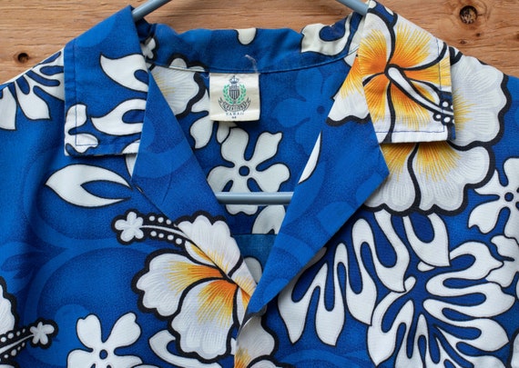 Vintage 1980's, 80s Hawaiian Shirt, by Royal Crea… - image 2