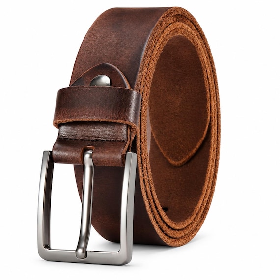 3 Best Personalized Leather Gifts for Him in 2026: Handcrafted Leather Accessories for Men