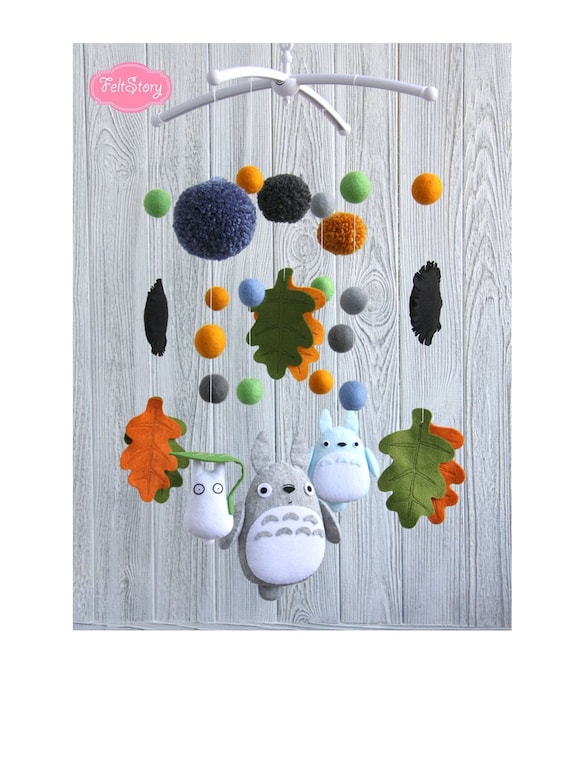 totoro baby mobile