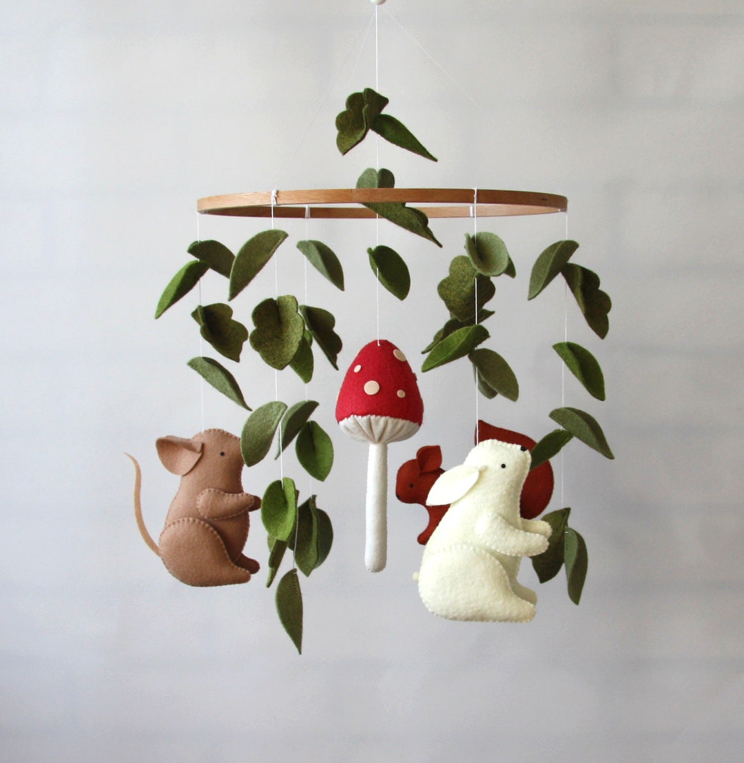WOODLAND CREATURES MOBILE main image 1