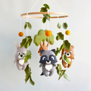 Woodland animal baby crib mobile Baby shower theme Woodland mobile nursery Expecting mom gift Pregnancy gift Forest nursery decor Baby gift image 2