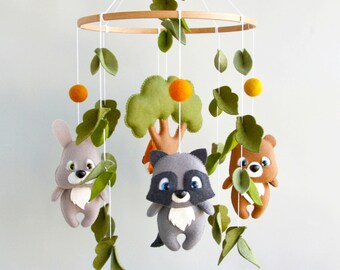 Woodland animal baby crib mobile Baby shower theme Woodland mobile nursery Expecting mom gift Pregnancy gift Forest nursery decor Baby gift
