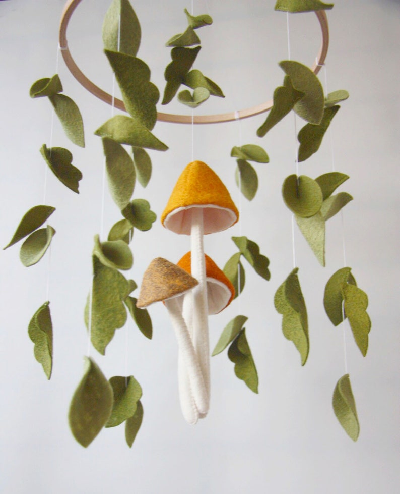 Mushroom mobile Baby mobile Woodland mobile Mushroom nursery Mobile nursery image 7