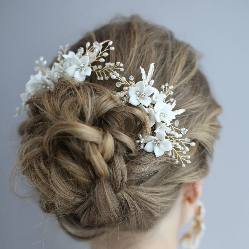 Gorgeous Porcelain Flower Headpiece, Floral Hair Comb, White Cer