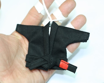 BJJ Gi, Black Belt Keychain, Jiu-Jitsu Gi Ranked Gift for Jiu Jitsu Lover, Ju Jitsu BJJ Coach Gifts, BJJ Ranked Keychain for Him