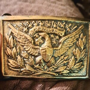 Ancienne boucle de ceinture réglementaire en laiton pour officier avec American Spread Eagle vers l'après-guerre civile/la guerre indienne