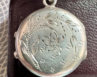 Antique Silver Edwardian Hand Engraved Locket