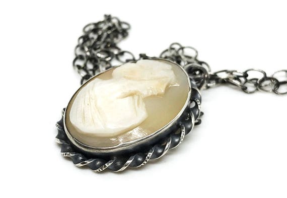 Vintage Cameo Necklace, Sterling chain and settin… - image 2
