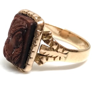 10K Yellow Gold Red Tiger&#39;s Eye Cameo Ring, Victorian, Antique Ring, Georgian