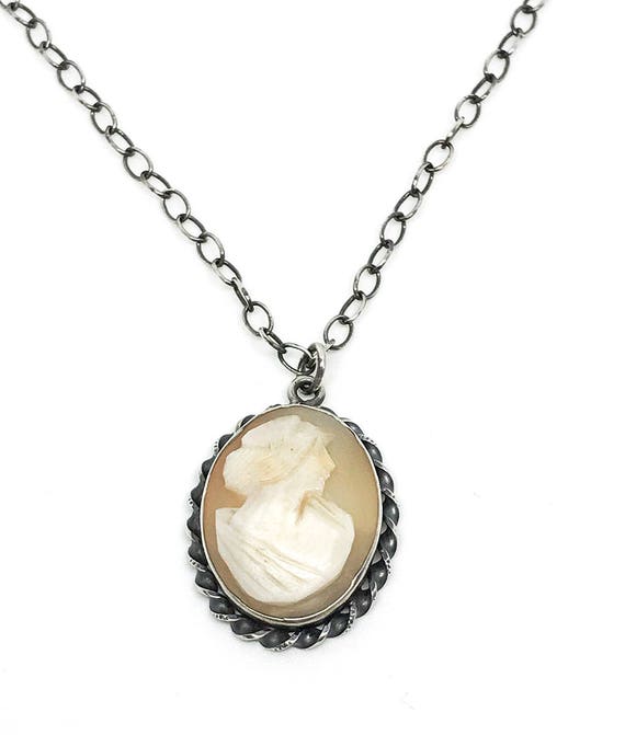 Vintage Cameo Necklace, Sterling chain and settin… - image 5