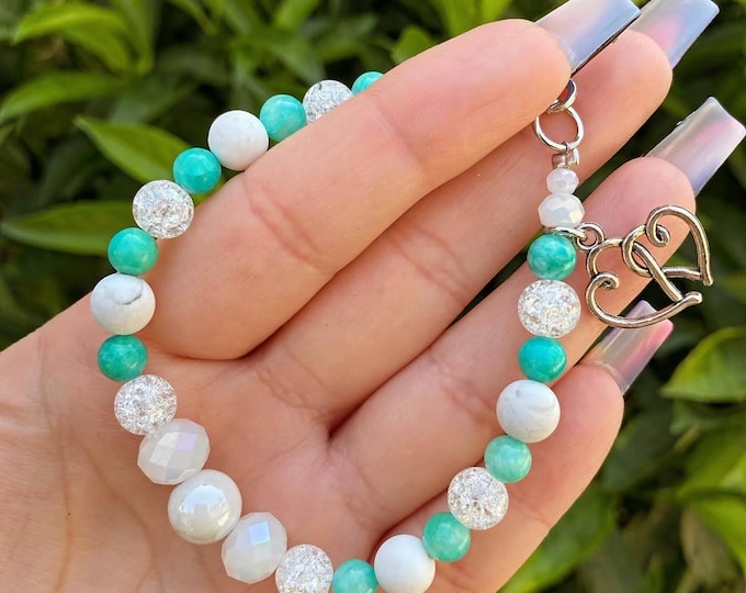 White Howlite, Blue Aqua Quartzite, Clear Crackle Quartz, Hearts Charm - Handmade Wire Clasp Gemstone Bracelet