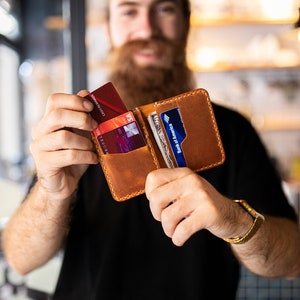 Regalo del día de San Valentín para él, billetera personalizada, billetera grabada, billetera para hombres, billetera personalizada, billetera de cuero, regalo para papá, regalo de novio para hombres