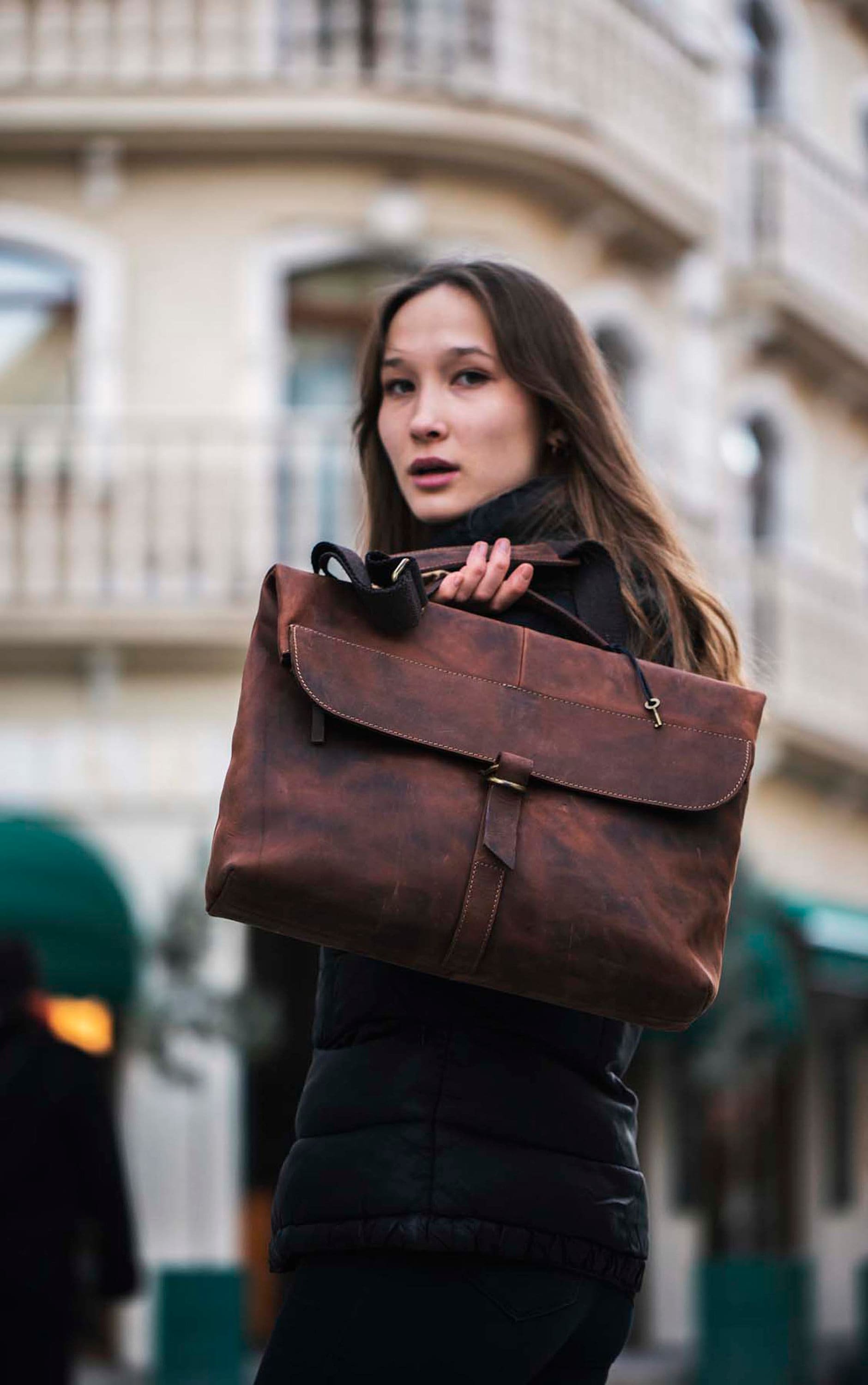 Best full grain leather briefcase deals