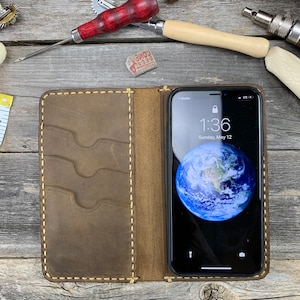 Funda tipo billetera de cuero para iPhone 14: cubierta con tapa de protección premium, folio elegante y duradero