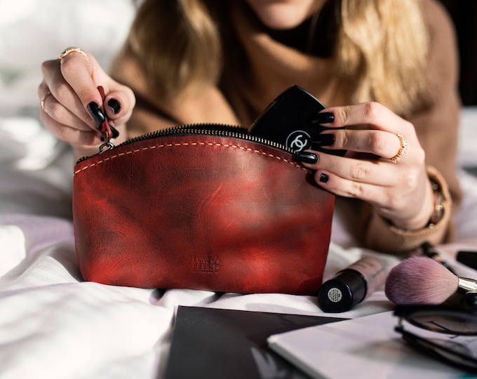 Makeup Bag Bridesmaid MakeUp Bag Personalized Makeup Bag Bridesmaid Gift Ideas Custom Make Up Bag Leather Makeup Bag Bridesmaid
