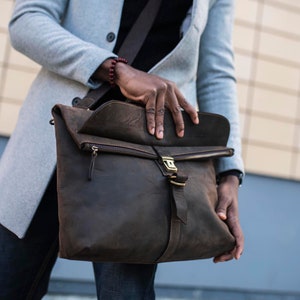 Personalized Full Grain leather Messenger Bag Laptop Bag Crossbody Shoulder Bag Men Briefcase Handmade Bag Christmas Gifts Best