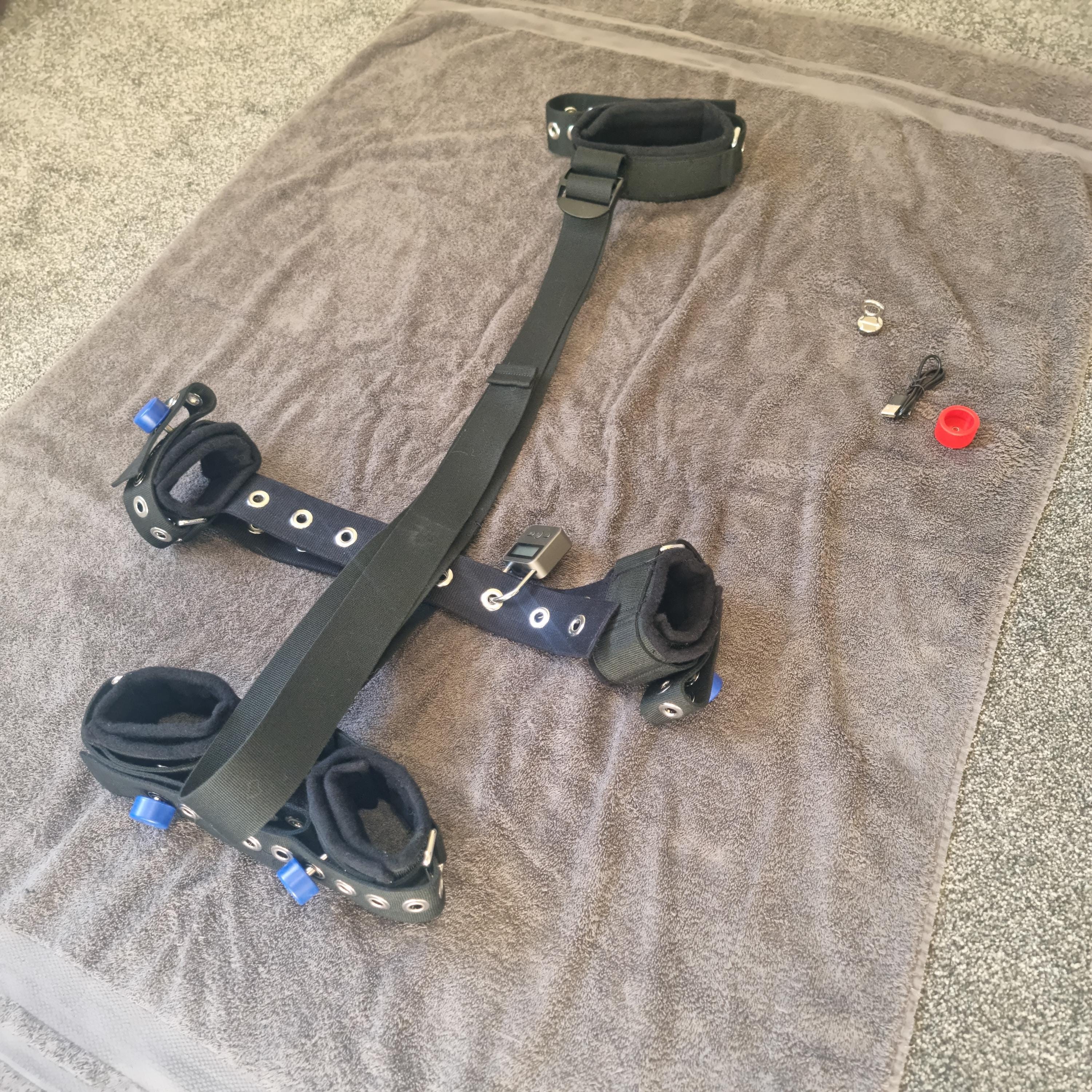 Black Ultra Quality Self Bondage Restraint System Segufix Style Locks ...