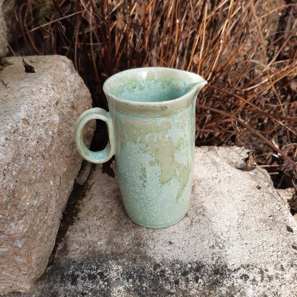 Milchkrug, Saftkrug, Vase, Wasserkrug Tee Kaffee minimalistisch geradlinig