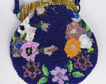 Vintage 1930s Beaded Handbag | 30s 1920s Floral Purse, Lucite Frame, Large Scale Floral Pattern in Beading, Pristine Unused Condition
