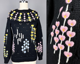 Vintage 1940s Style Wool Sweater by Valentino Garavani | Small S | Pointelle Knit Sweater in Super Soft Virgin Wool