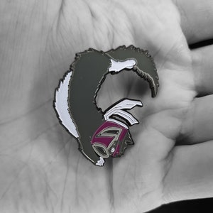 NJPW WCW WWE Puro Cat Pins (Great Muta Hayabusa)
