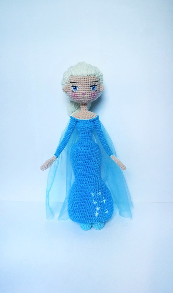 crochet elsa doll
