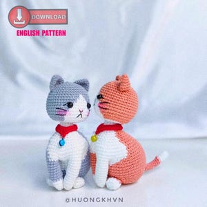 Sitting Bicolor Kitten Amigurumi: Crochet Cat Pattern (English Pattern)